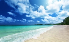 景观水景蓝天白云沙滩风景图片