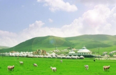天空草原蒙古包图片